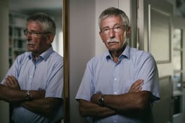 Portrait von Thilo Sarrazin im Rahmen eines RND Interviews in Berlin, 03.09.2024. Hausbesuch bei Thilo Sarrazin – Neues Buch, AfD-Höhenfluch: Was macht eigentlich der Vordenker des "Das wird man doch noch sagen dürfen”?