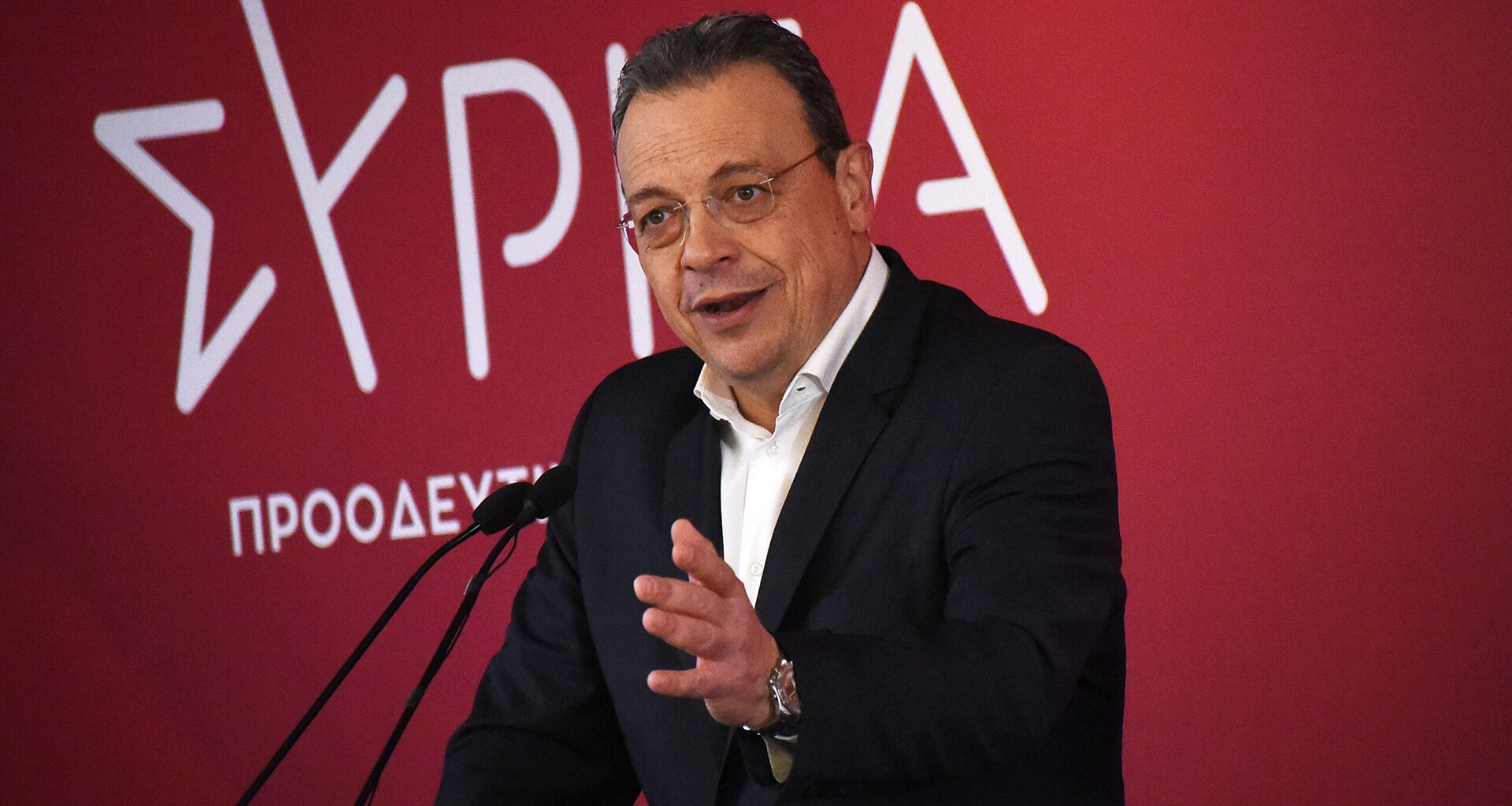 Σ. Φάμελλος: Είναι δυνατόν να αμφισβητείται η δυνατότητα του προέδρου του ΣΥΡΙΖΑ να μιλάει στη Βουλή για μια Ελλάδα με δικαιοσύνη και διαφάνεια;