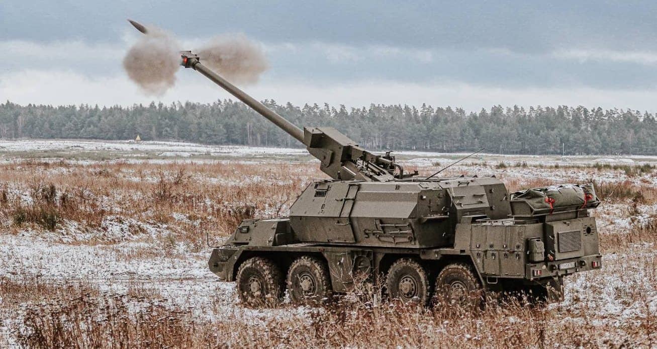 Explosion During Zuzana 2 Artillery System Test in Slovakia Injures Two