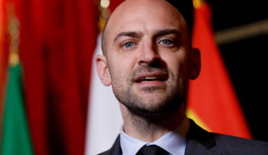 des dirigeants européens seront à Paris lundi pour une «réunion de travail», confirme le ministre français des Affaires étrangères – Libération