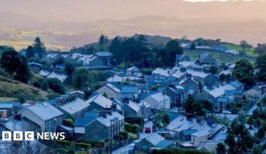 Gwynedd house prices plunge as council acts on second homes