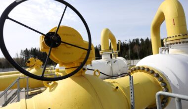 EU shoots down rumors it will revive divisive gas price cap – POLITICO