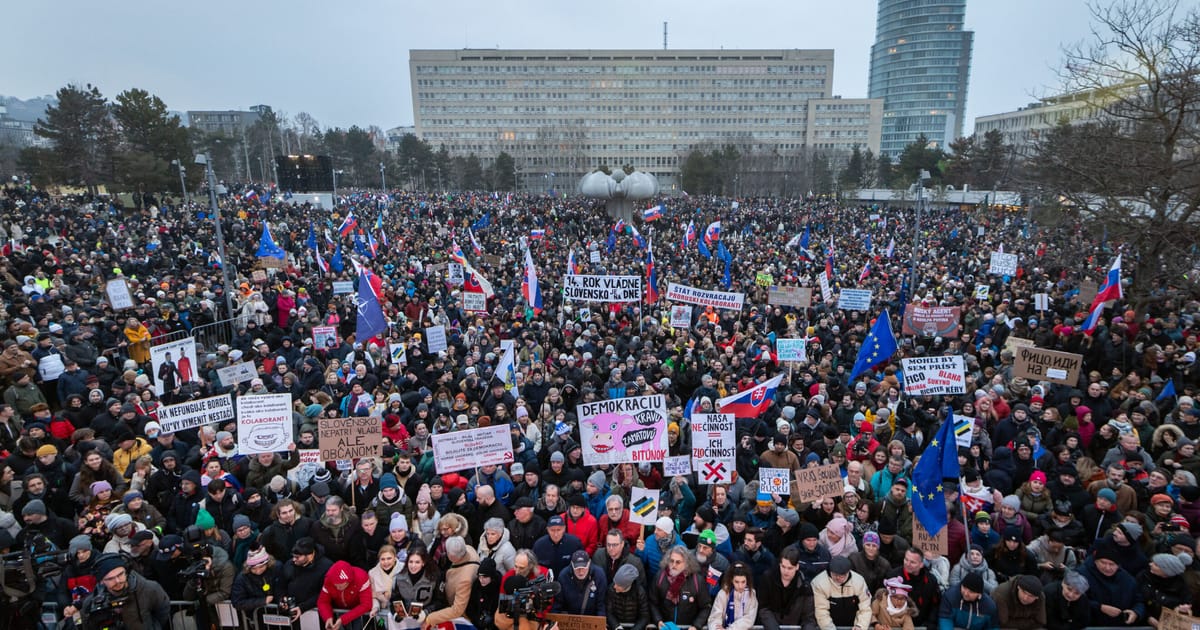 ‘New reality’ hailed as Slovak protests against pro-Russia Fico widen to small towns – POLITICO