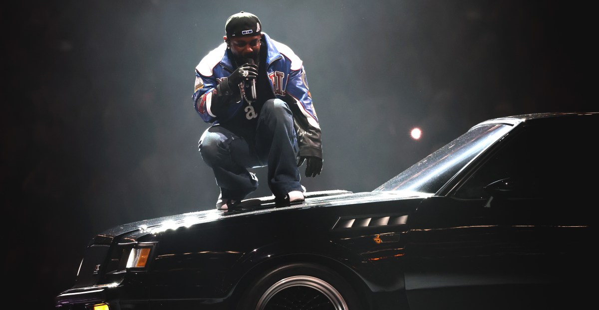 Kendrick Lamar Super Bowl Halftime Show: More concerned with Drake than politics
