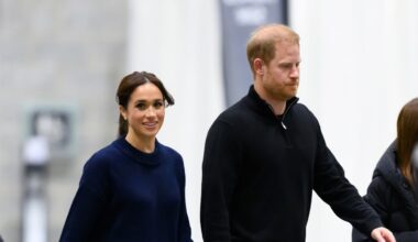 Meghan Markle Is Back in Her Favorite Skinny-Flare Jeans