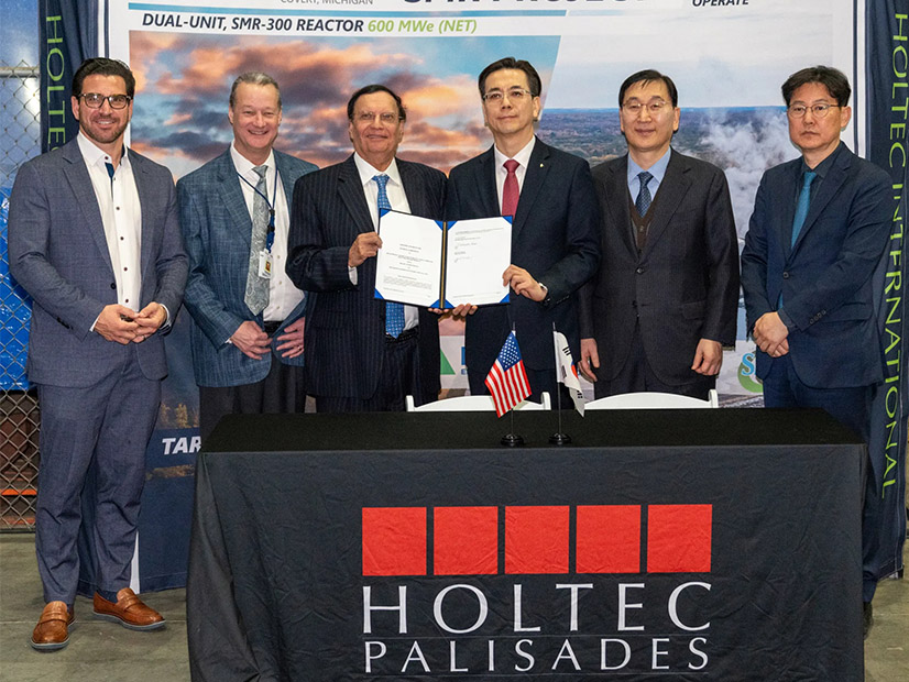 Holtec and Hyundai executives announce an initiative to develop small modular reactors at Holtec’s Palisades Nuclear Plant in Covert, Mich., on Feb. 25 Holtec and Hyundai executives announce an initiative to develop small modular reactors at Holtec’s Palisades Nuclear Plant in Covert, Mich., on Feb. 25