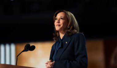 Kamala Harris Signs With CAA As She Eyes Next Political Moves