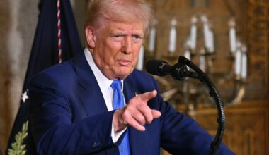 Guerre en Ukraine: Donald Trump qualifie Volodymyr Zelensky de "dictateur sans élections"