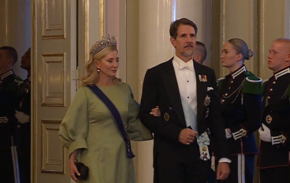 The royal girlfriend who came down the ski slope a bride
