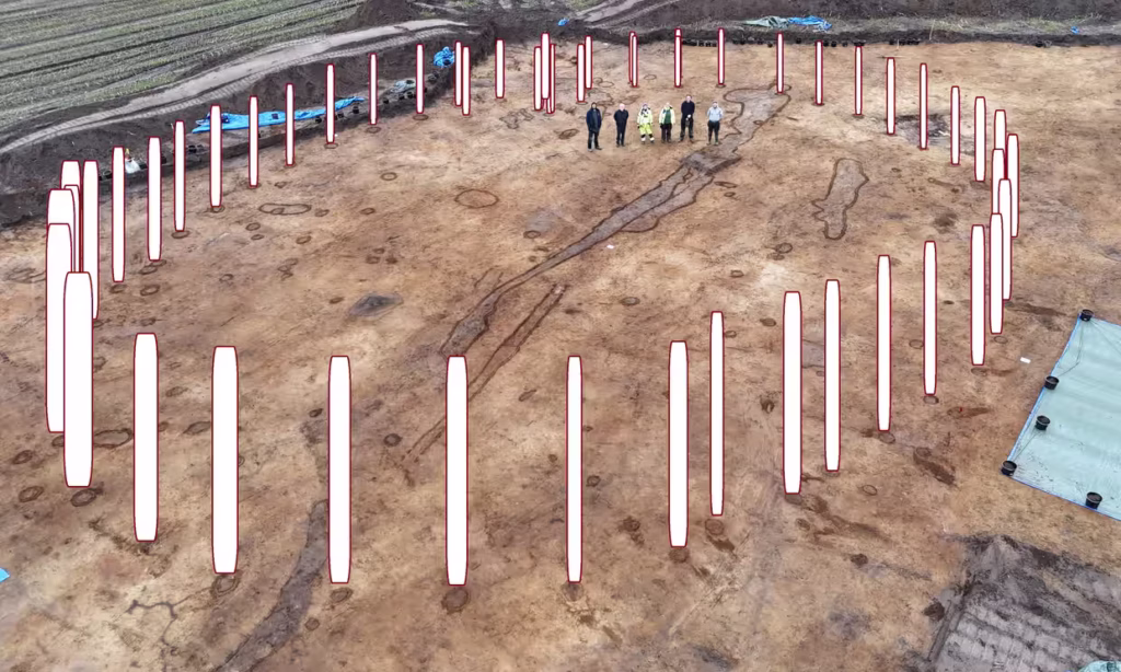 The excavation team at the North Jutland timber circle site, with overlayed images showing where the posts would have been. Credit: Vesthimmerlands Museum