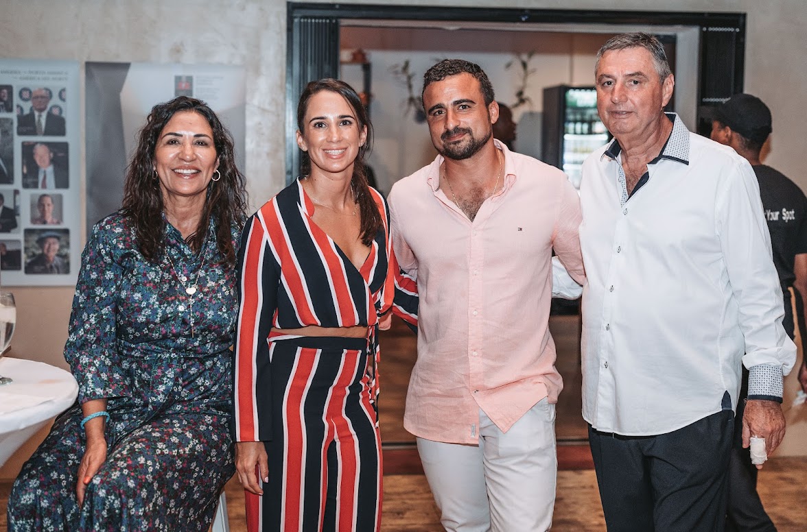 Obitelj Kraljić Najim s lijeva Jasmin, Jelena, Zein i Robert