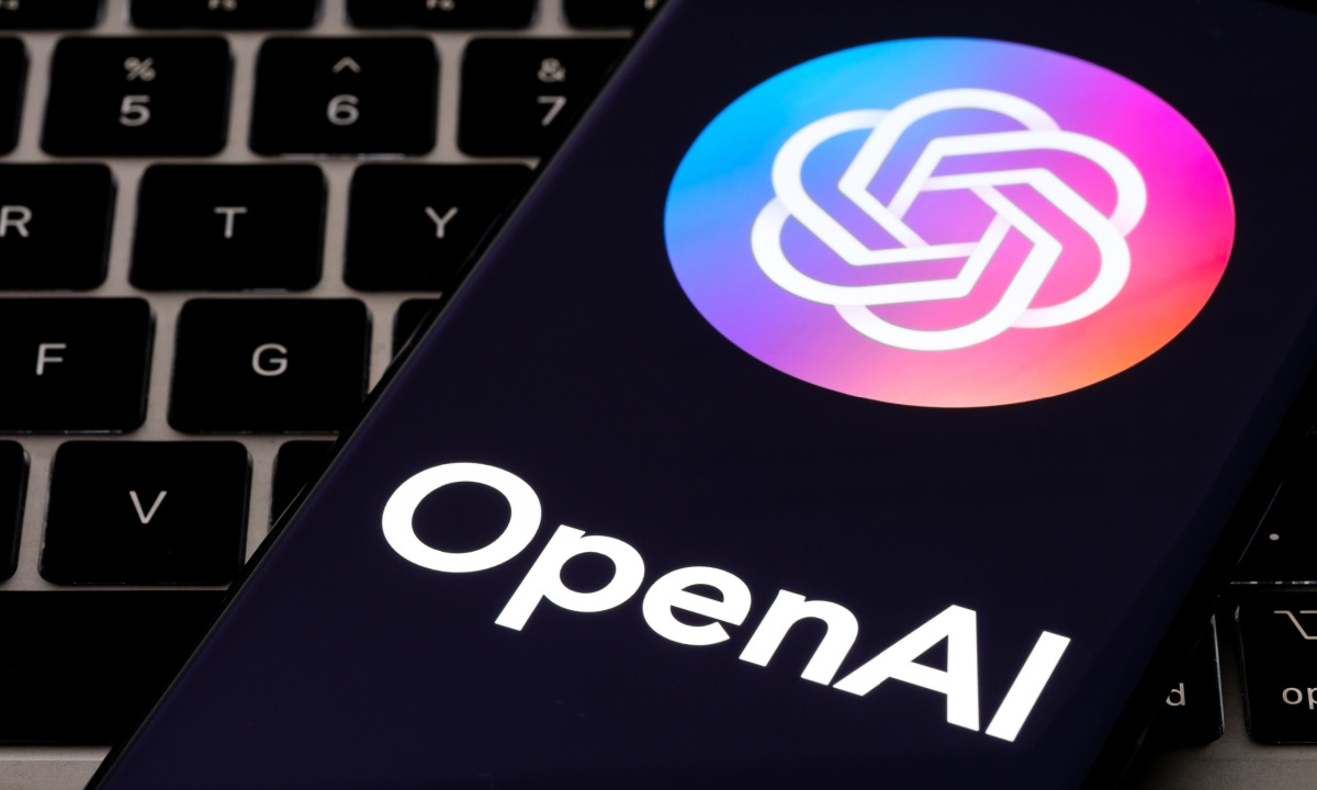 Musk Pledges to Withdraw OpenAI Bid if Firm Remains Nonprofit