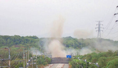 N Korea destroys meeting place for separated families