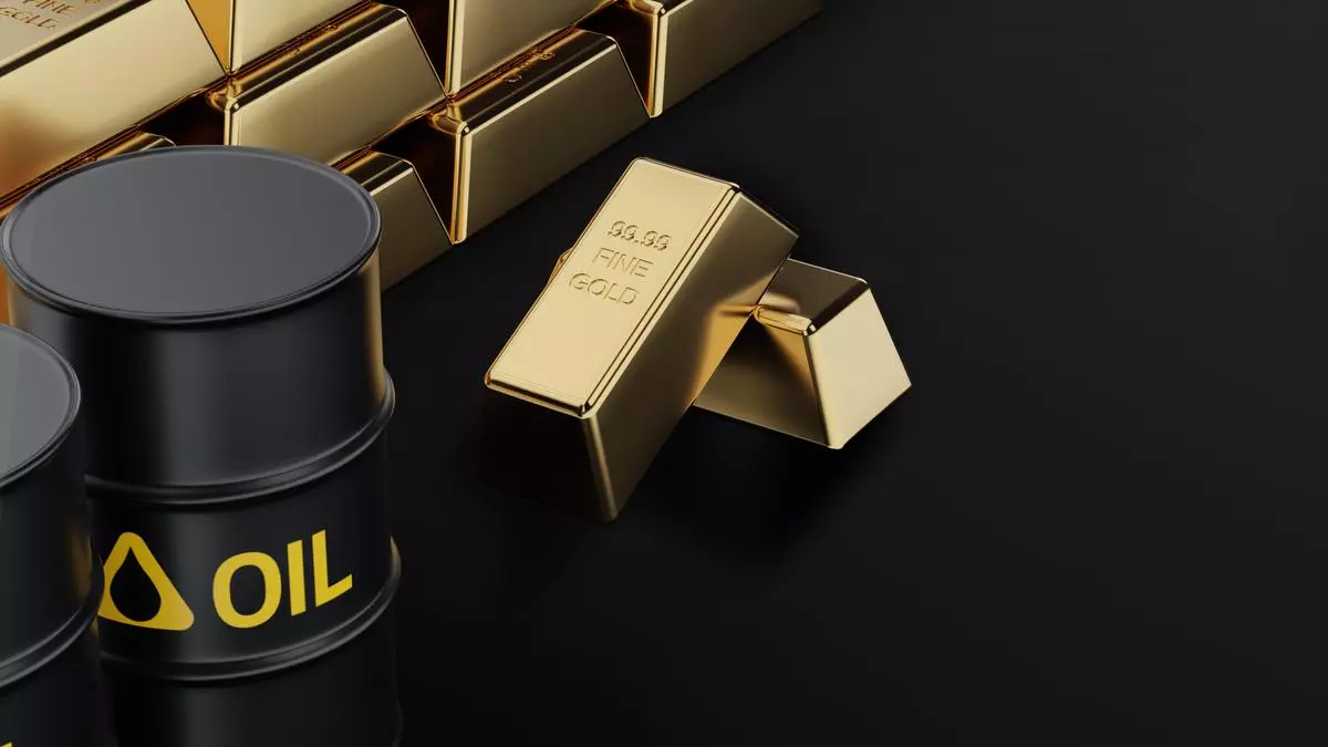 Bullion & Crude: Precious metals shine even as crude oil struggles