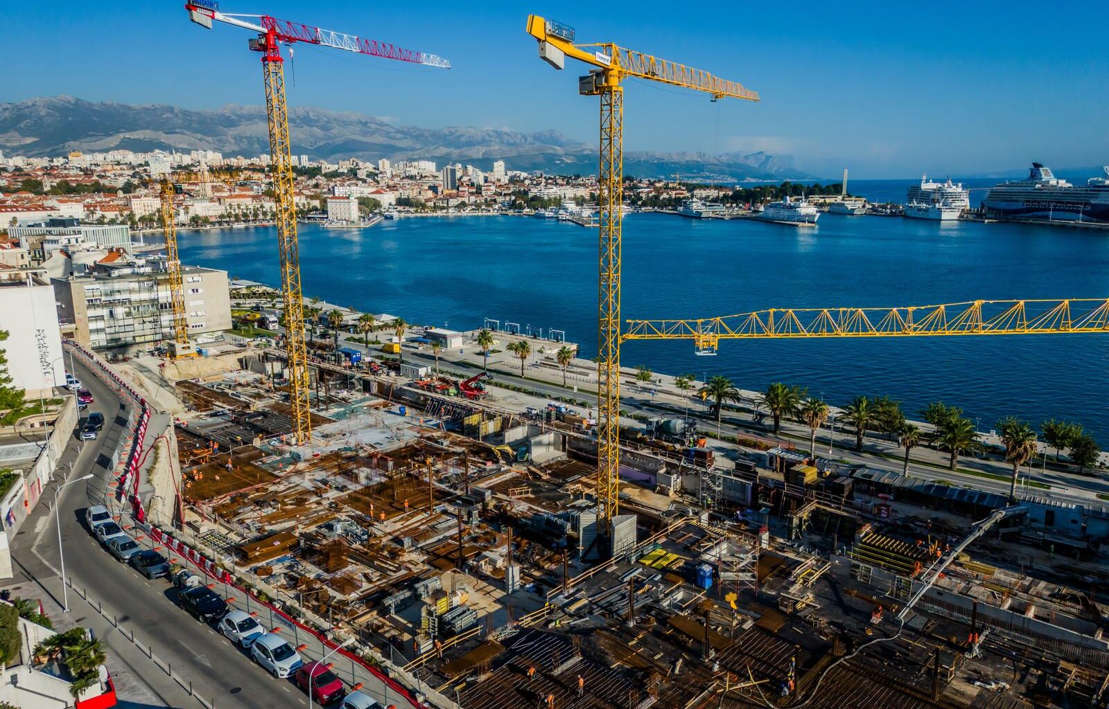 four luxury hotels split