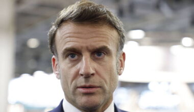 En route pour Washington, Emmanuel Macron «engagé» pour que la paix revienne en Ukraine et la sécurité en Europe – Libération