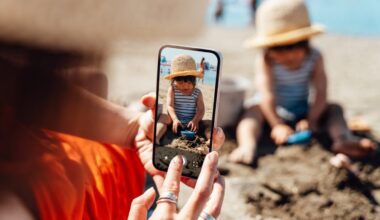 Spain to stop parents earning money from child social media stars