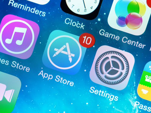 Apple sounds alarm over EU adult app