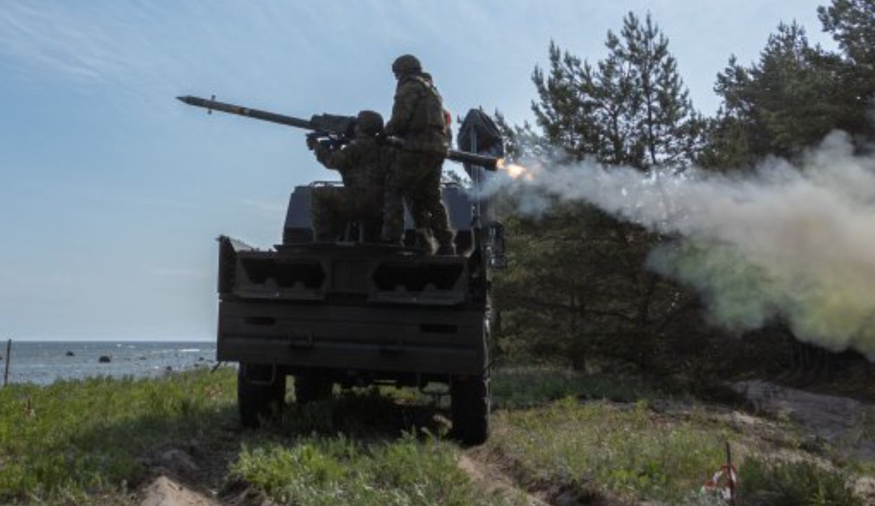 Естонські військові застосовують зенітно-ракетний комплекс Mistral під час навчань. 2023 рік. Фото: Maria Grünberg/EDF