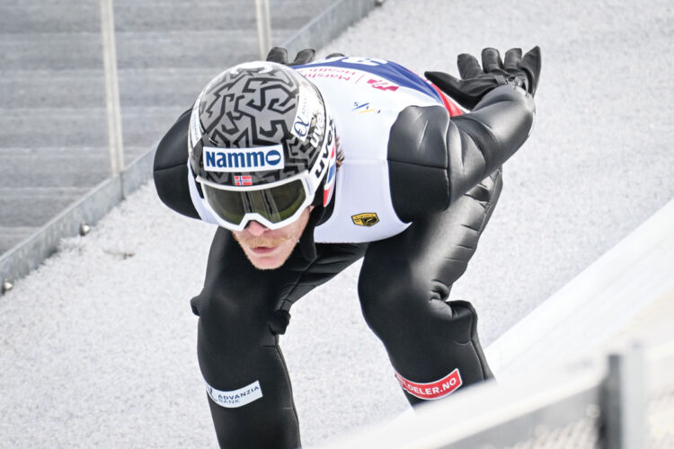 Olympic champions shine at Giant Pine’s 2025 Day 1: Austria’s Fettner sets new hill record | News, Sports, Jobs
