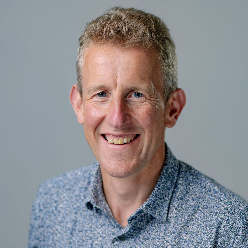 Dr. Tim Lenton is a professor at the University of Exeter.