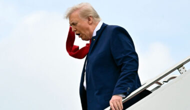 White House continues its absurd ban against the Associated Press
