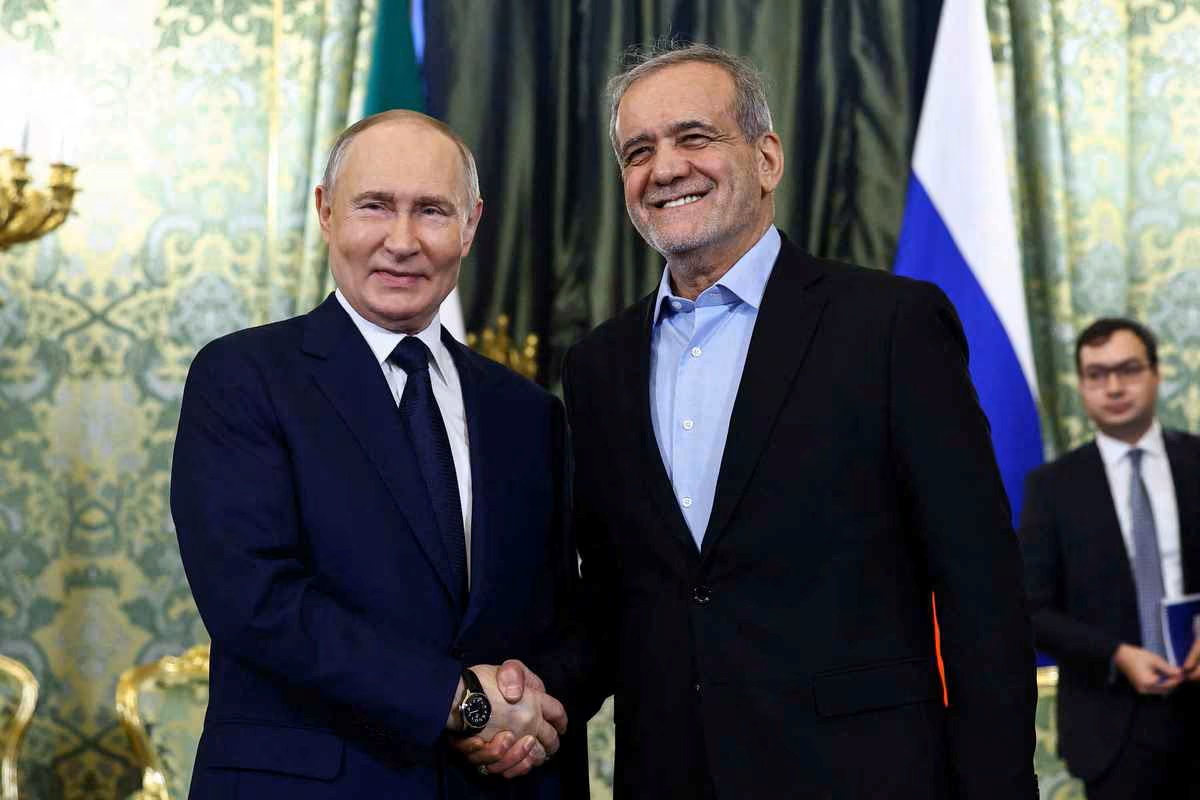 Vladimir Putin and Iran President