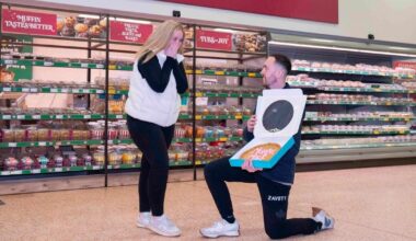 Man proposes in Morrisons as first attempt goes wrong – but people spot cookie blunder