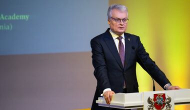 Nausėda kartoja – nėra indikacijų dėl JAV karių išvedimo: Lietuva pasirengusi priimti jų dar daugiau