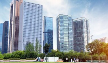 3 UK Growth Stocks Insiders Are Eager To Own
