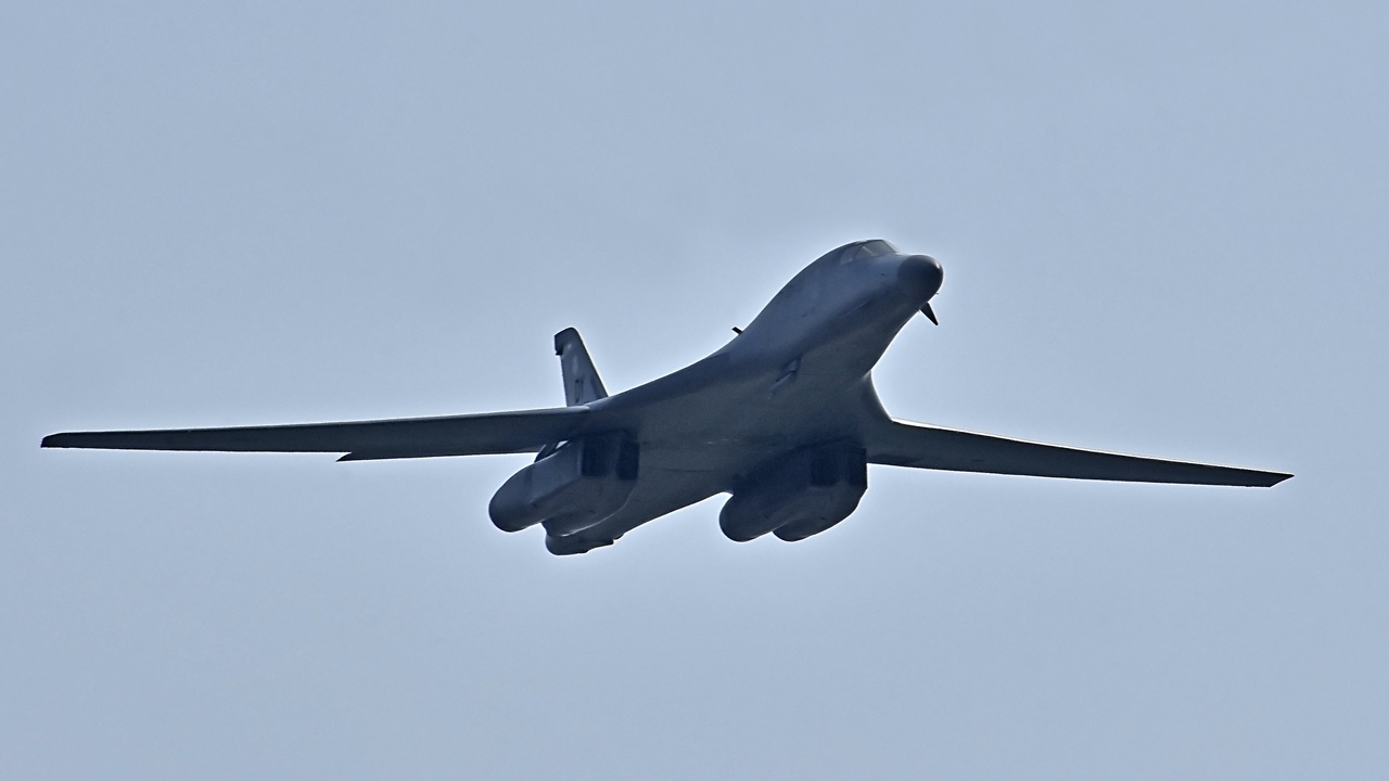 The U.S. Air Force Is Sending A Warning To North Korea (With B-1B Lancers)