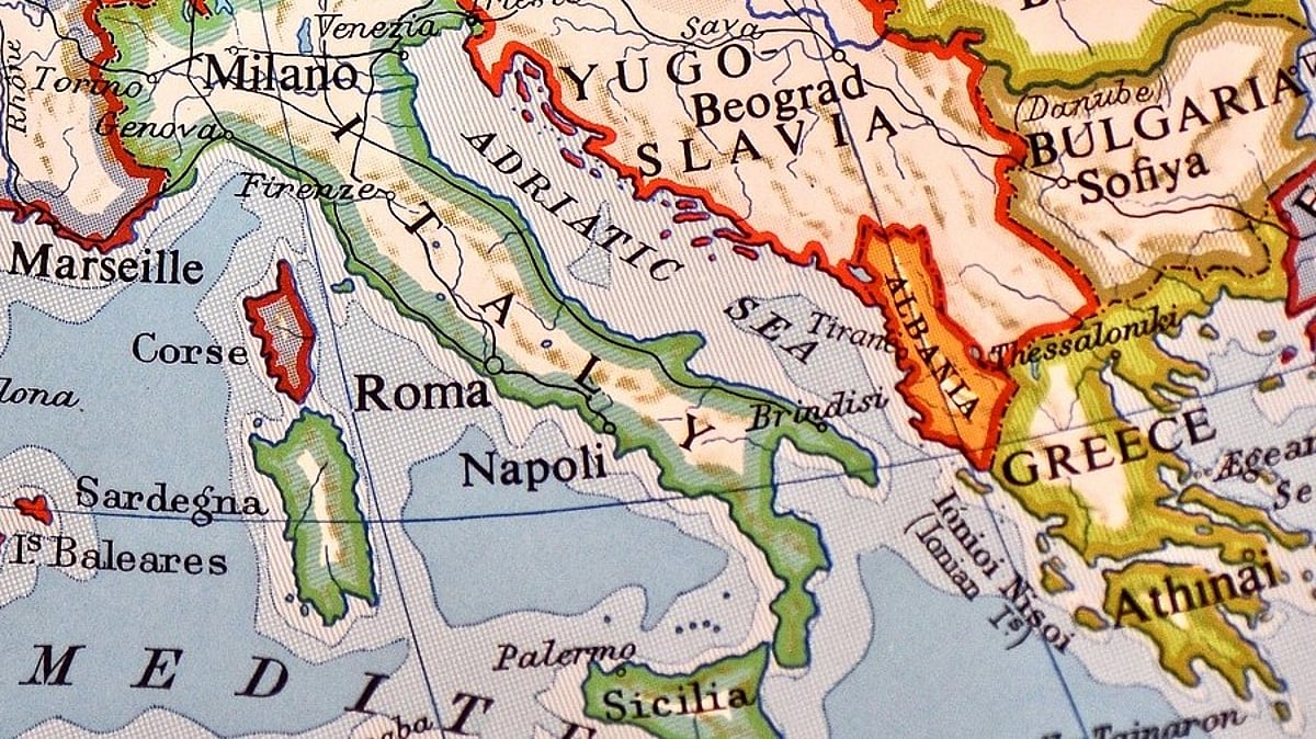 Italy arrests drug traffickers who employed illegal immigrants as couriers