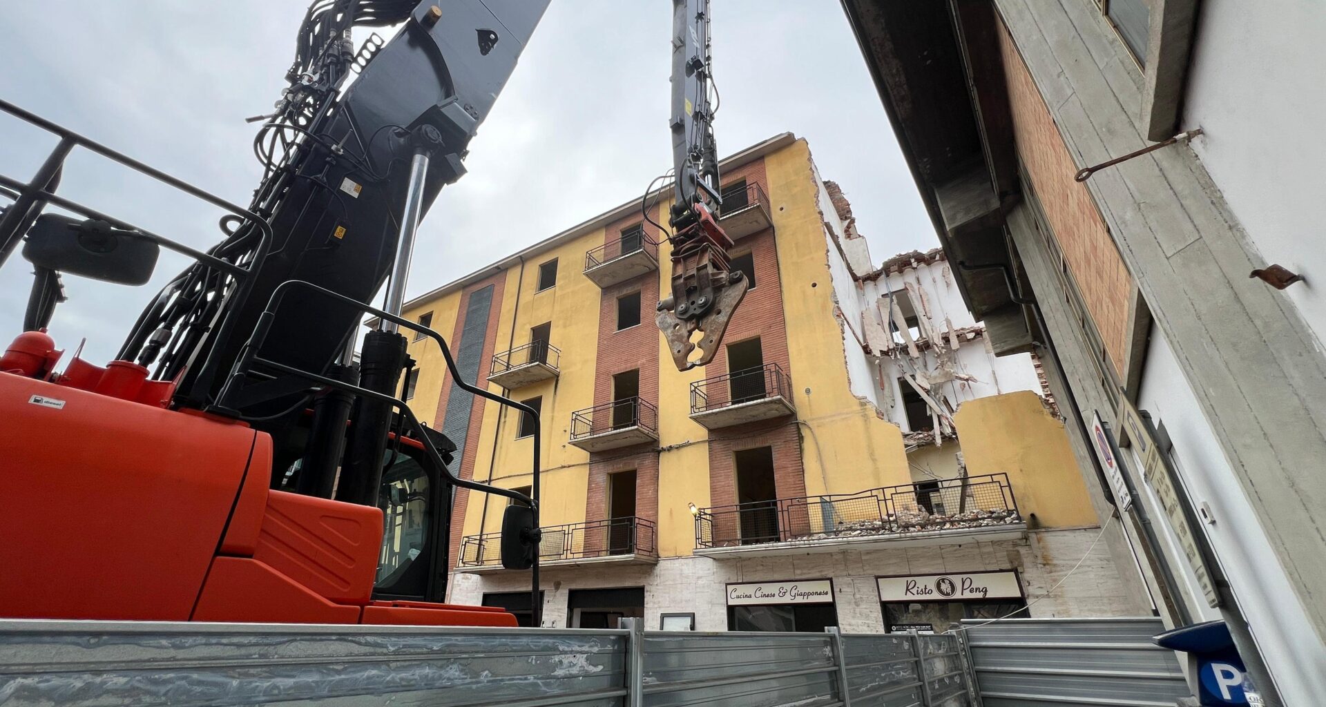 al via da piazza Italia