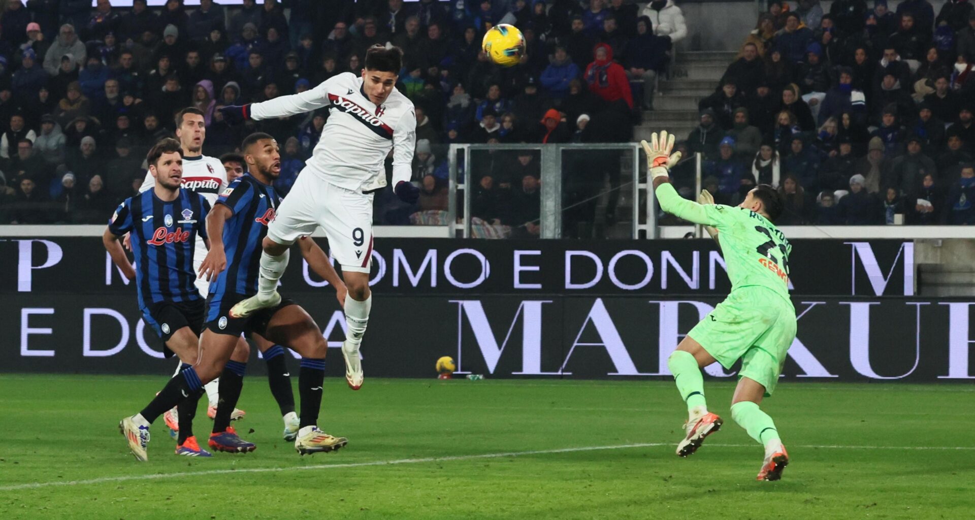 Bologna da urlo, con Castro-gol vola in semifinale di Coppa Italia