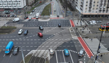 Ważne skrzyżowanie zostało zwężone. Jak wygląda sytuacja na Ochocie? - Aktualności