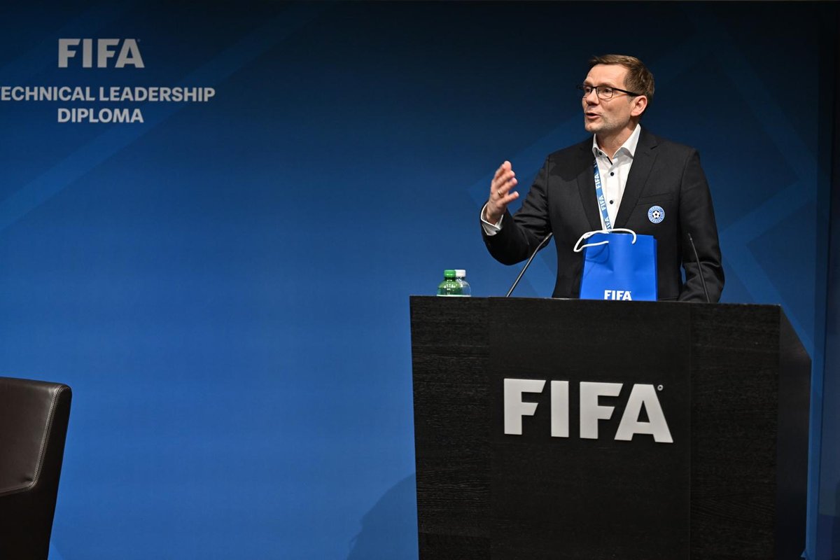 Eesti jalgpalliliidu pikaaegne ametnik Janno Kivisild asus tööle FIFA-s