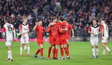 Acht Punkte vor Leverkusen: Frankfurt harmlos - Bayern lassen nichts anbrennen