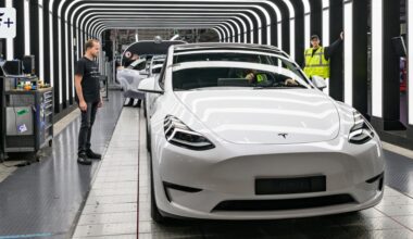 Tesla stürzt in Deutschland weiter ab