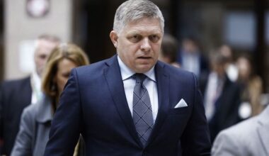 Slovakia may consider halting gas supplies to Ukraine, Slovak PM says