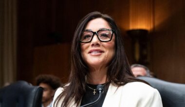 Lori Chavez-DeRemer, Trump's pick for labor secretary, clears committee with votes of 3 Democrats