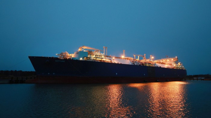 TotalEnergies urges Europe to seek LNG deal with Trump