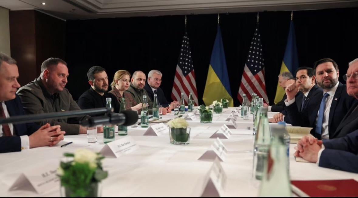 Anywhere but in the eye: U.S. and Ukrainian representatives at the Munich Security Conference