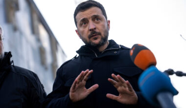 Zelenskyy wants plan to ‘stop Russia’ before US peace talks | Russia-Ukraine war News