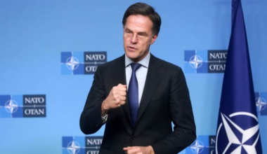 Rutte urges significant rise in NATO defense spending