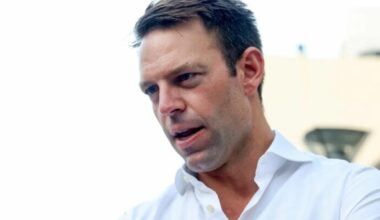 Στέφανος Κασσελάκης: «Έχω καπνίσει μαριχουάνα, είναι καιρός να νομιμοποιηθεί και στην Ελλάδα»
