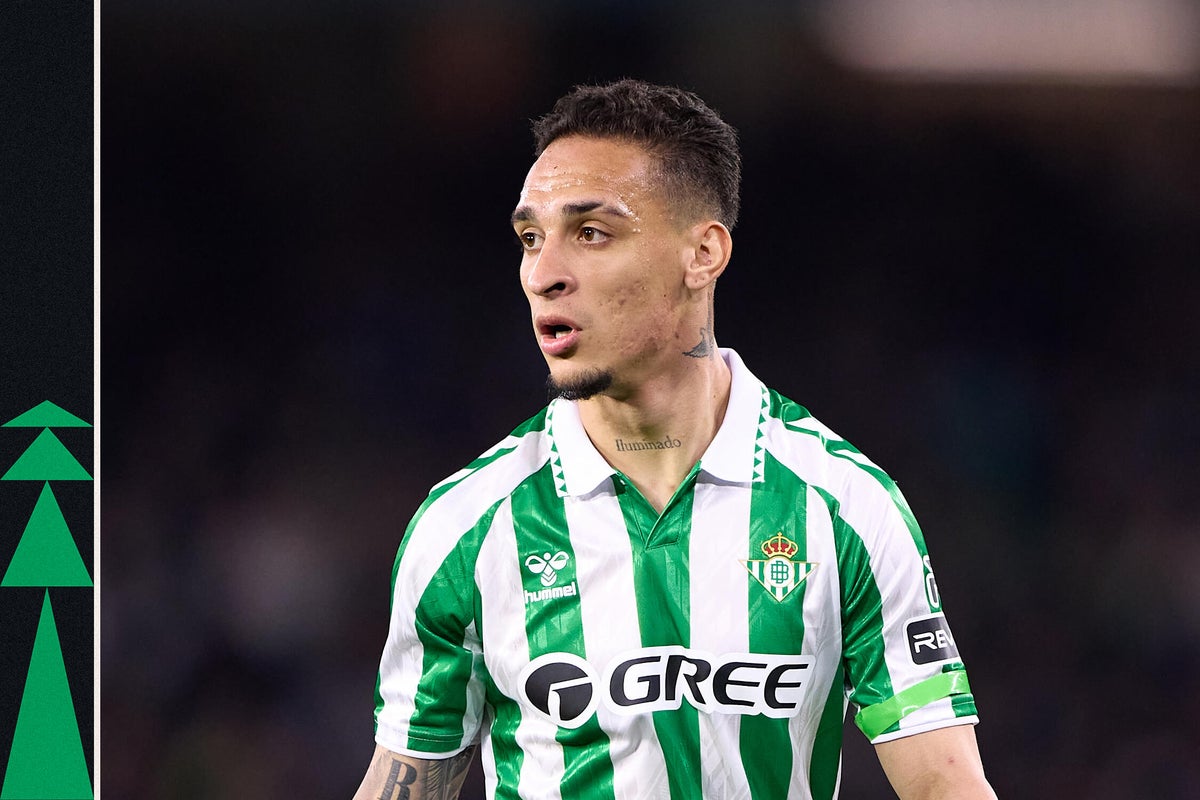 Why did clubs in Spain spend so little money in the January transfer window?