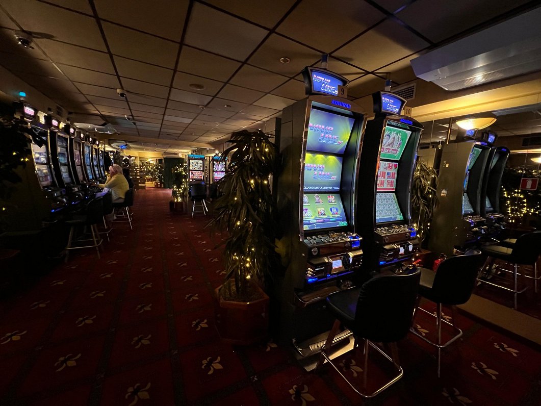 Rīga wants to ban gambling halls (almost) completely again / Article