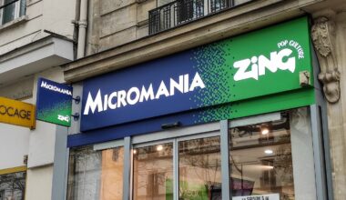 ENTRETIEN. "Micromania a subi tous les impacts de la crise" : pourquoi l'enseigne française de jeux vidéo est menacée après l'annonce de sa mise en vente