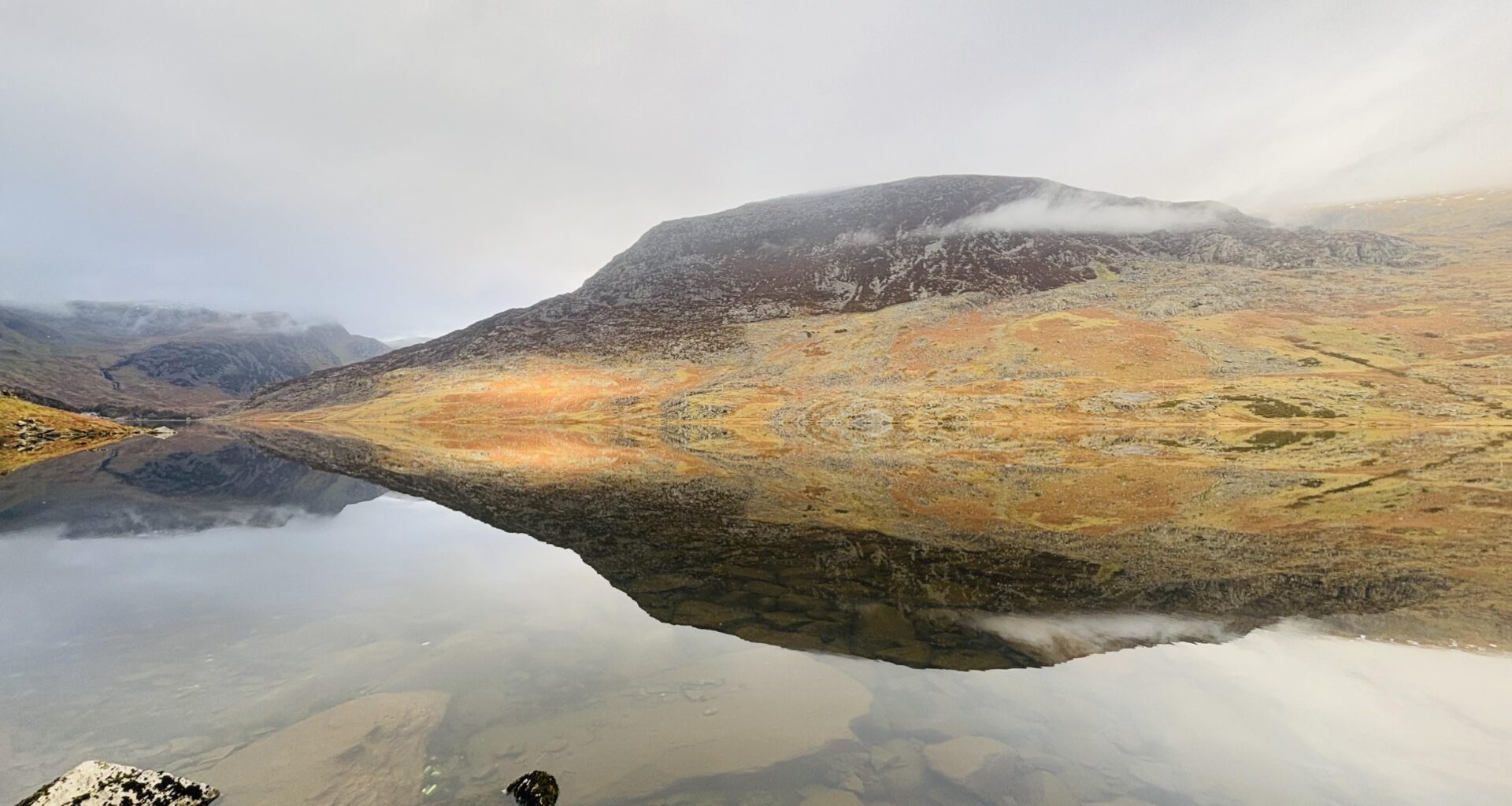 Stunning Llyn Ogwen at the foot of Snowdonia
