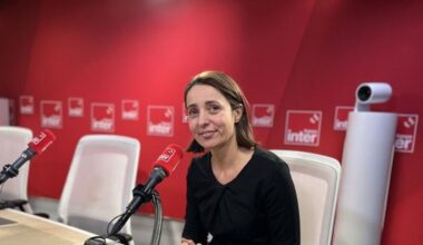 La directive européenne Omnibus "veut tirer tous les droits sociaux, environnementaux et fiscaux vers le bas", dénonce la patronne de la CGT Sophie Binet